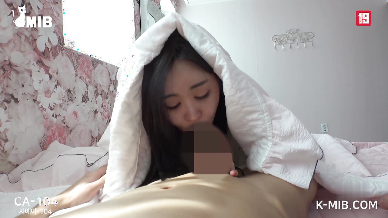 CA-104 - la coreana Chae-ah, la criada traviesa - ella no puede dejar de correrse en primer plano