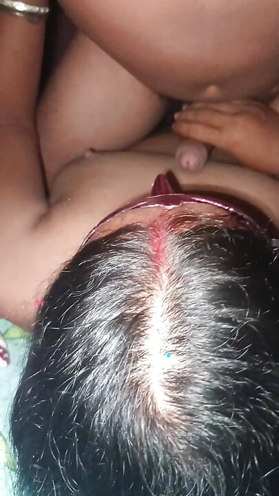 Today I fucked my sister-in-law and poured juice into her pussy.