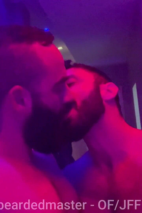 Bearded Master Hunk Muscle Hairy Fuck