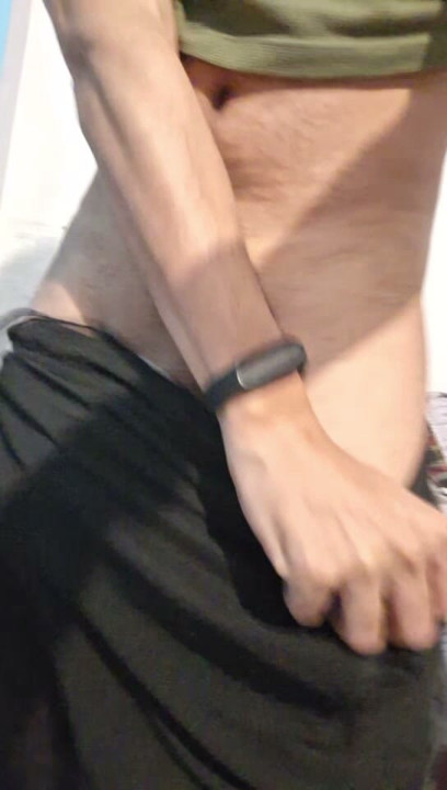 Desi Indian huge dick bouncing