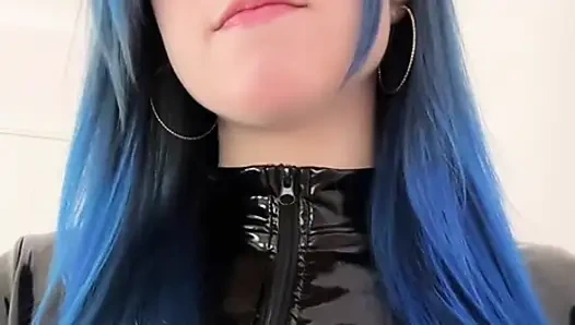 Hellokitty0101 videosu