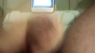 Большой трах спермы в задницу, видео по телефону
