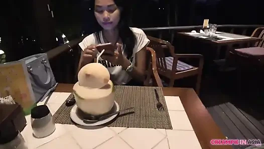 Cewek hot asia ngentot sama cowok sange