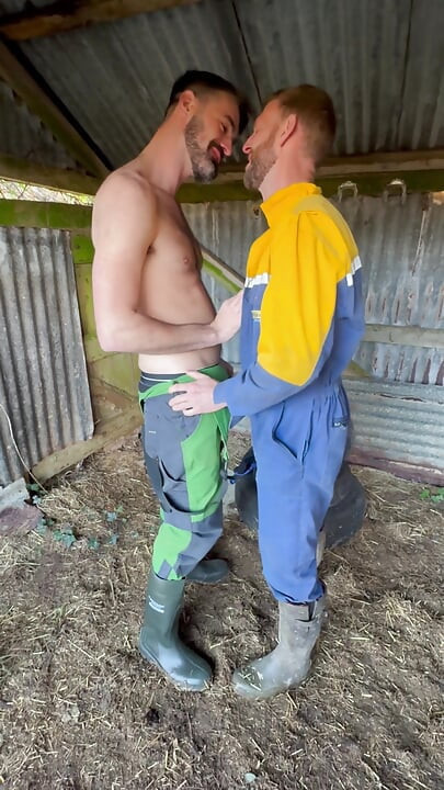 Si jangkung brit raw ngentot sama petani sam