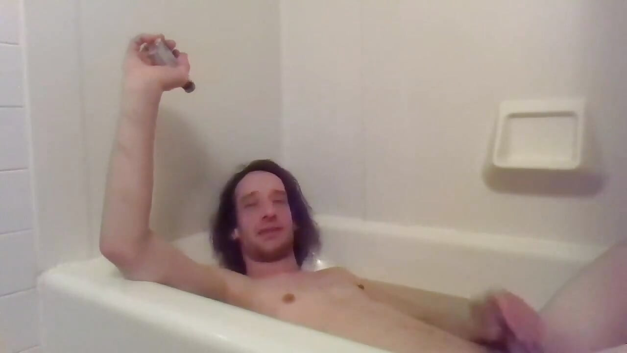 Lbn Masturvlogging About My Kinks Etc While Peeing; Flatulence