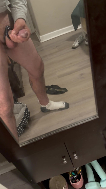 Cumming hard