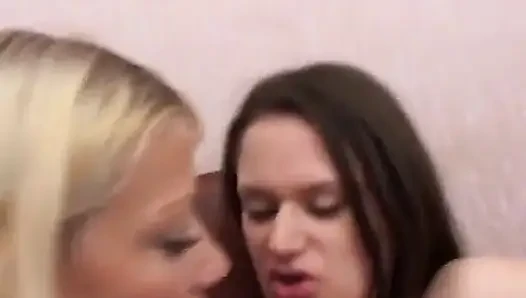 Dana ve Scarlett