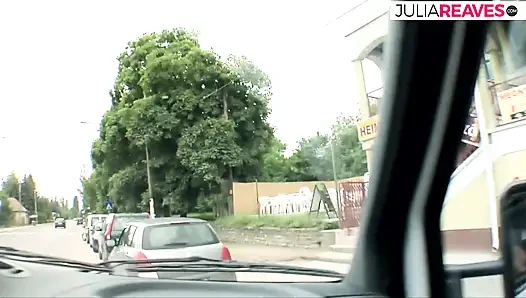 Pecandu kontol disodok pantatnya