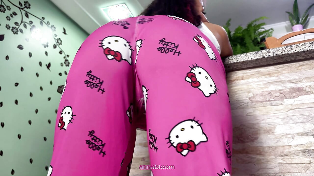 청바지 레깅스와 파자마의 Annabloom 큰 엉덩이 후장 후장