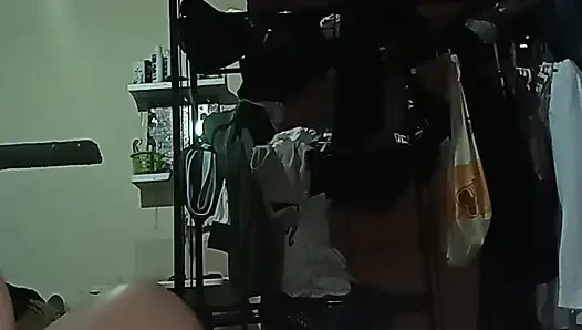 Bibi tiri pacarku dientot
