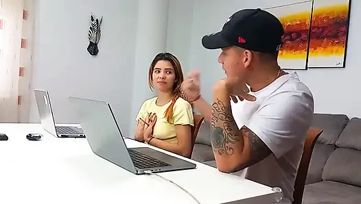 Занимаюсь сексом с моей лучшей подругой.