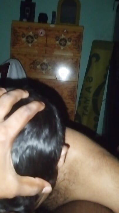 Sucking boy bd