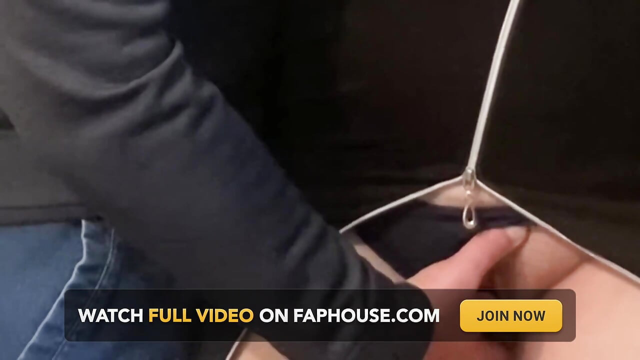 Wow! Kirli yabancı parmaklarıyla metroda amımı ovuyor