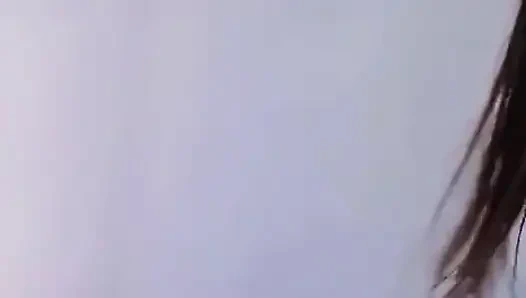 31 talimatı rehberli elle muamele - küçük ağzıma boşalma - Sofia Felix