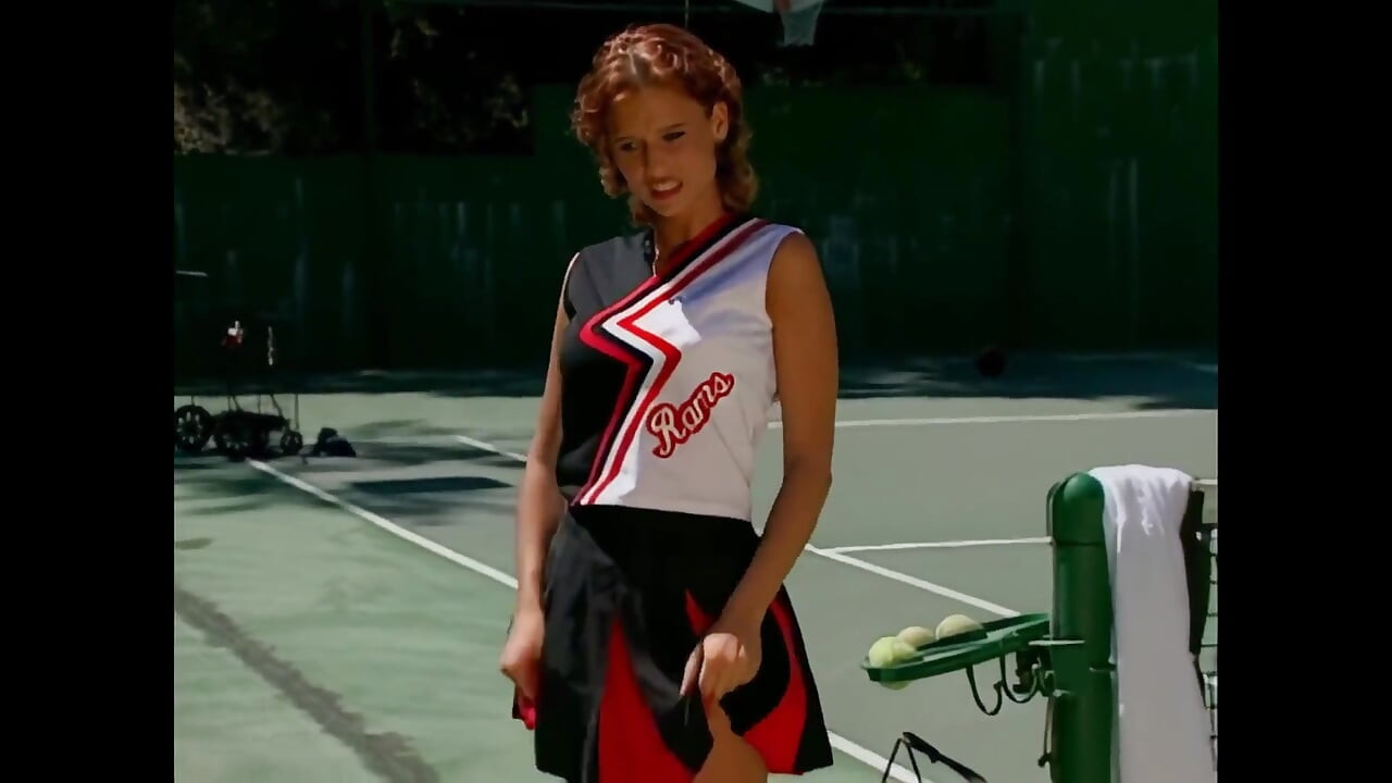 Maçãs Doces: Aulas De Tênis, Boquetes E Sexo Anal