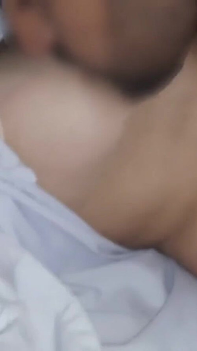 Pakistani College Girl Romance & BlowJob Gone Viral with boyfriend | Clip 1