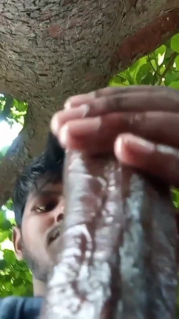 Must-share moment from "Desi Indian boy ykal hastmaithun"