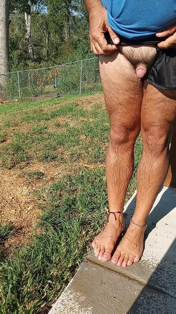 Had to get out of the pool and take a quick piss