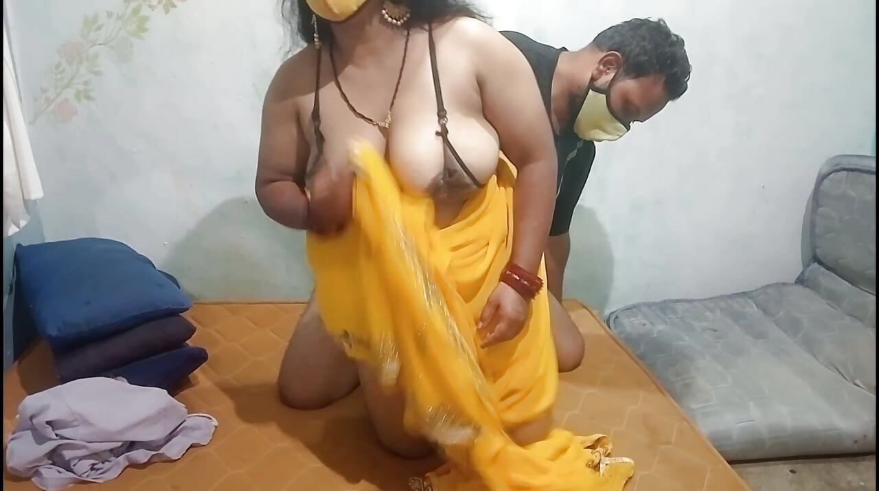 Desi Dziewczyna Muzułmańska dziecko jebana przez właściciela cipki