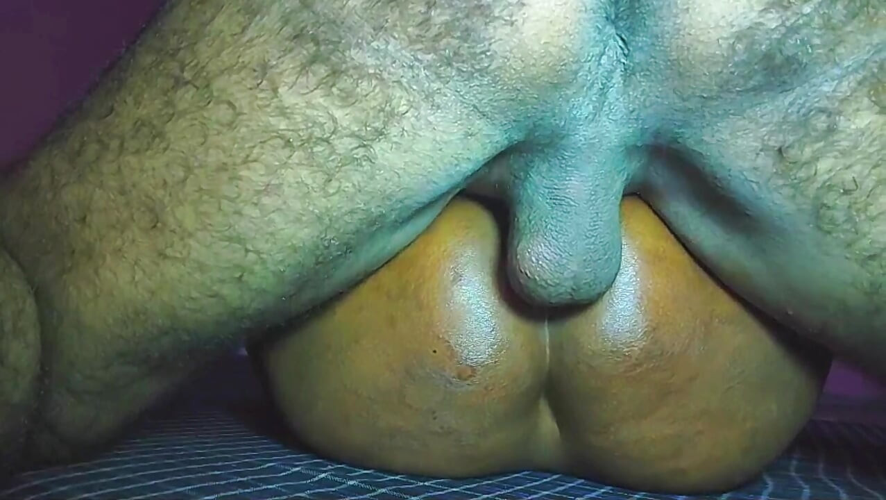 Sister-in-law's ass was fucked by brother-in-law
