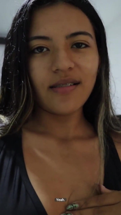 Podemos fazer isso em 15 minutos, meio-irmão, meu namorado está vindo! | Clipe 1