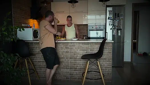 Неверная За Спиной У Куколда Ебется С Лучшим Другом Получая Порцию Кончи На Лицо