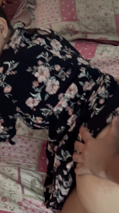 I managed to her with her friend next to me you won't believe what happened | Clip 1