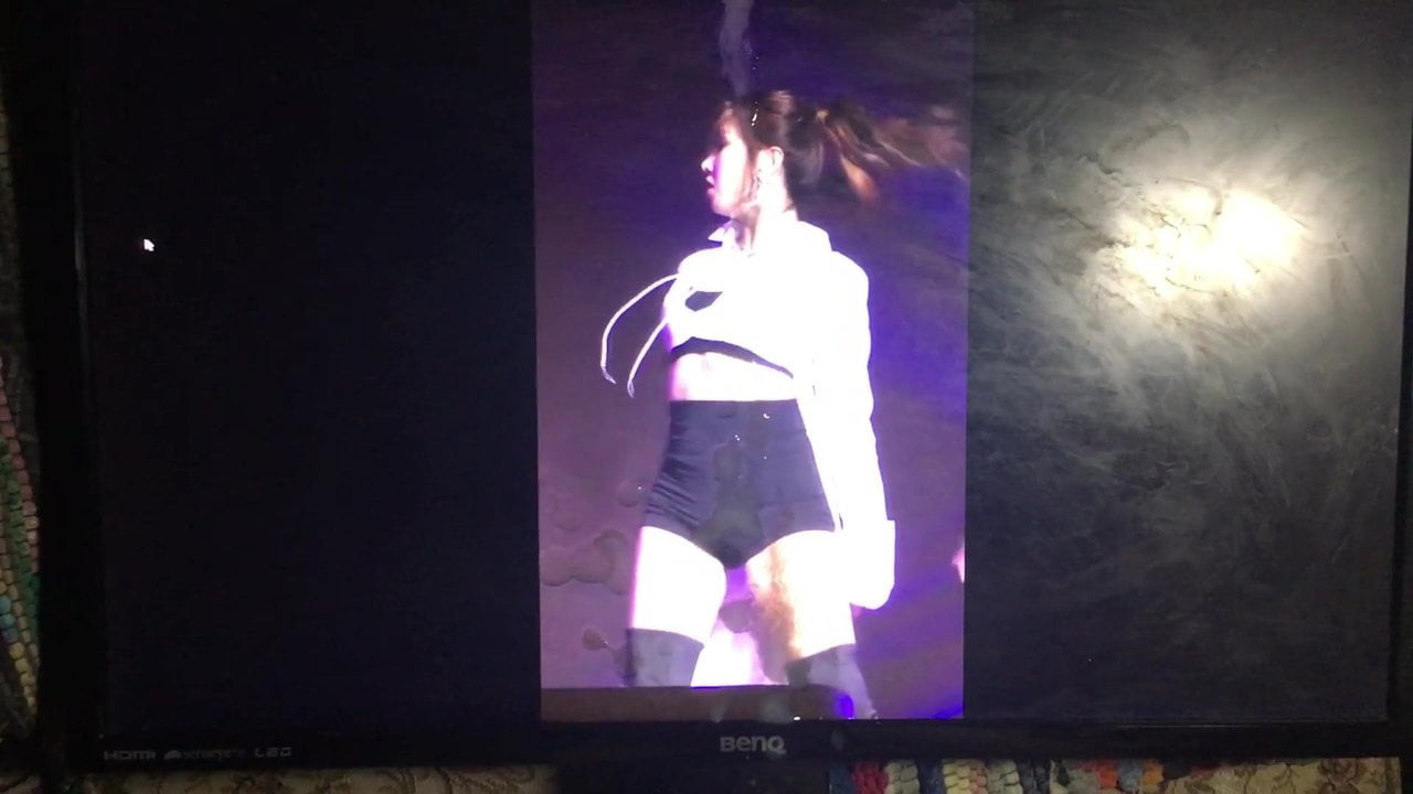 2NE1 Minzy Cum Tribute