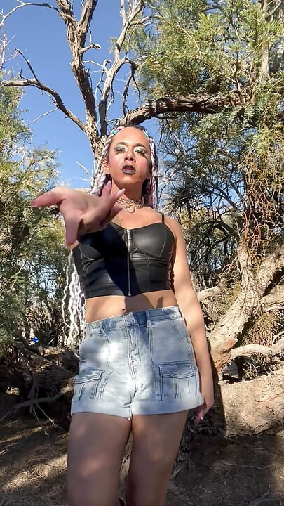 Izlij me tim šećerom Striptiz zadirkivanje na otvorenom