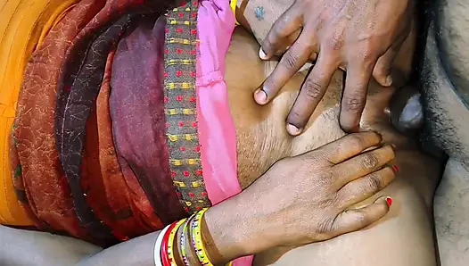 Daddy Suman mummy ko chudai kar ke lund ka pani chut me gira diye.indian girlfriend ko boyfriend ne bedroom me hard fucking kiya