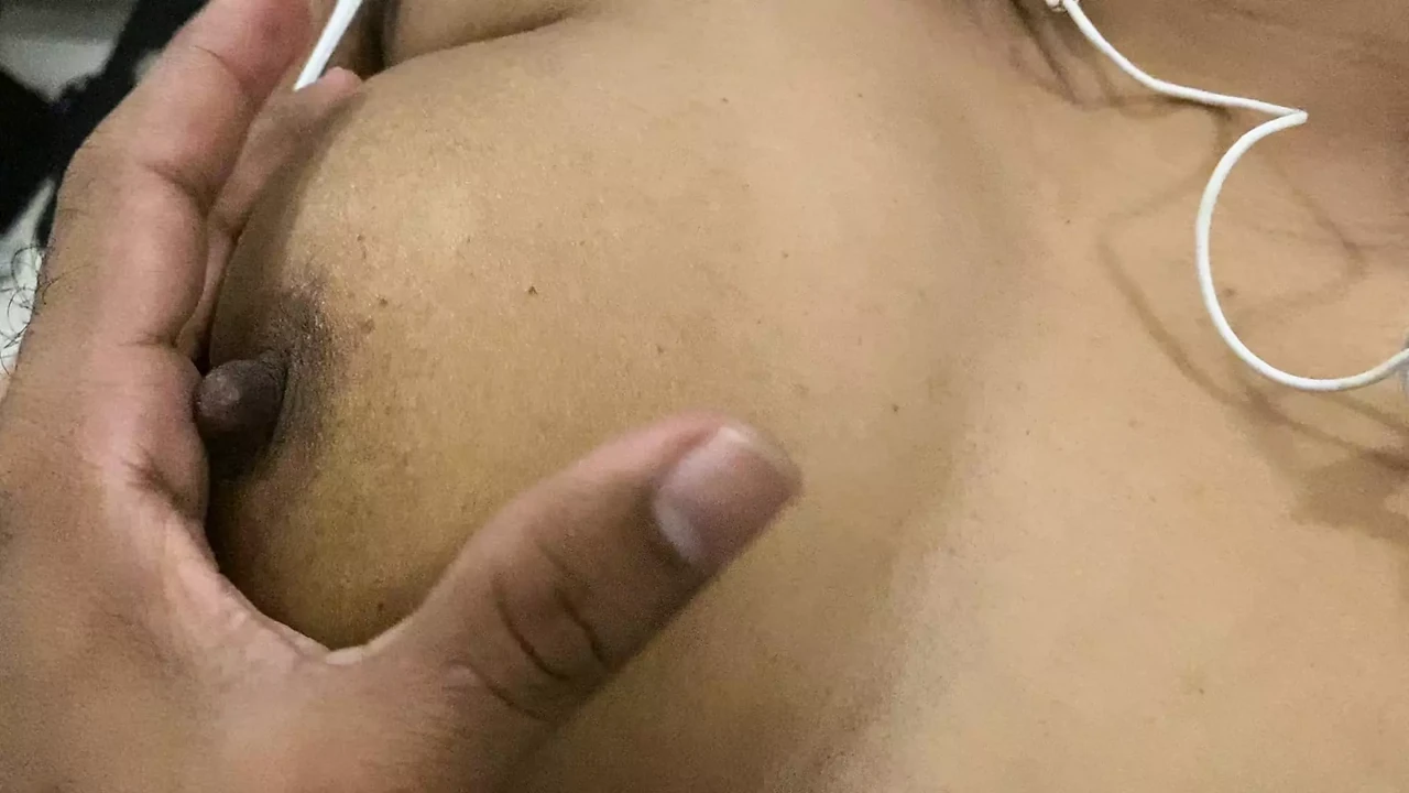 Step sister on bed while no bodyat home stepbrother came to stepsister room and press her boobs