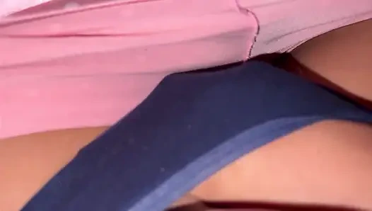 Mehrfache Orgasmen unter dem Laken