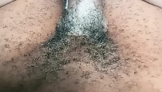 Muschi wurde von hinten gedehnt