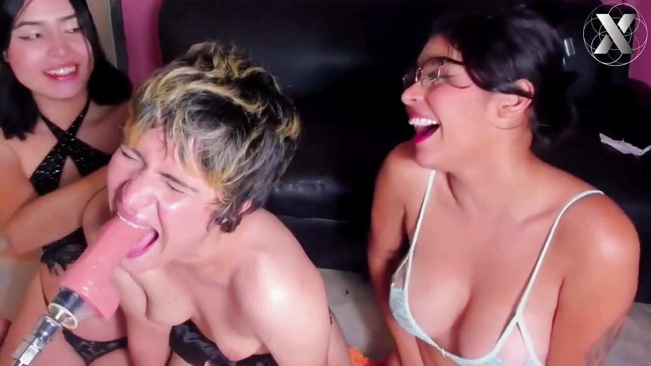 Masturbating in Front of My Girlfriend, My Wet Pussy Begs for More