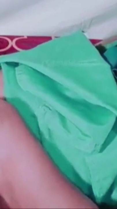 18+School girl was alone on call and was having sex with her boyfriend and you had pussy fringe sex | Clip 1