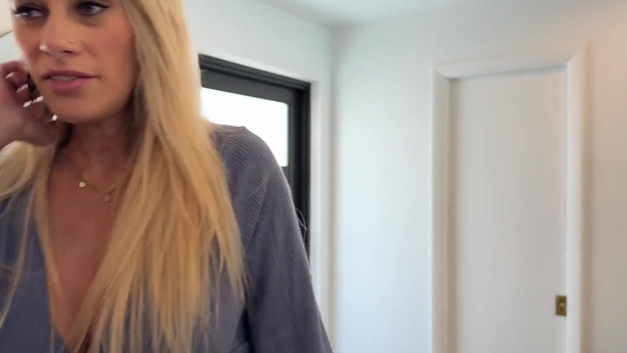 Stepmom Fucks College Plumber While Working