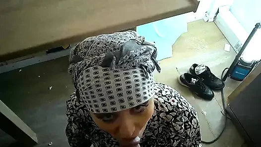 Muslim woman tries sucking a cock and does a good job