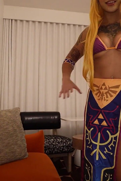 Black Hottie Annie Verse Takes Big Dick in Zelda Cosplay POV