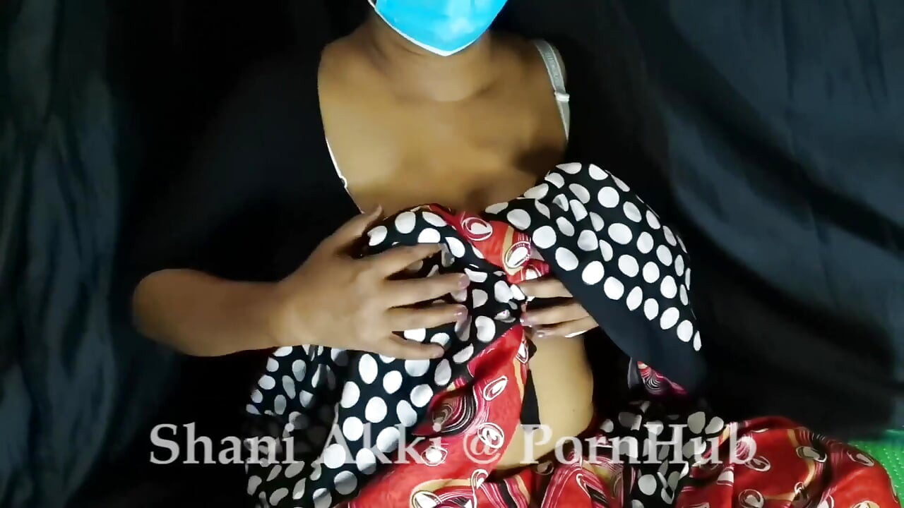 Sri Lankan Matured MILF Live Cam Show