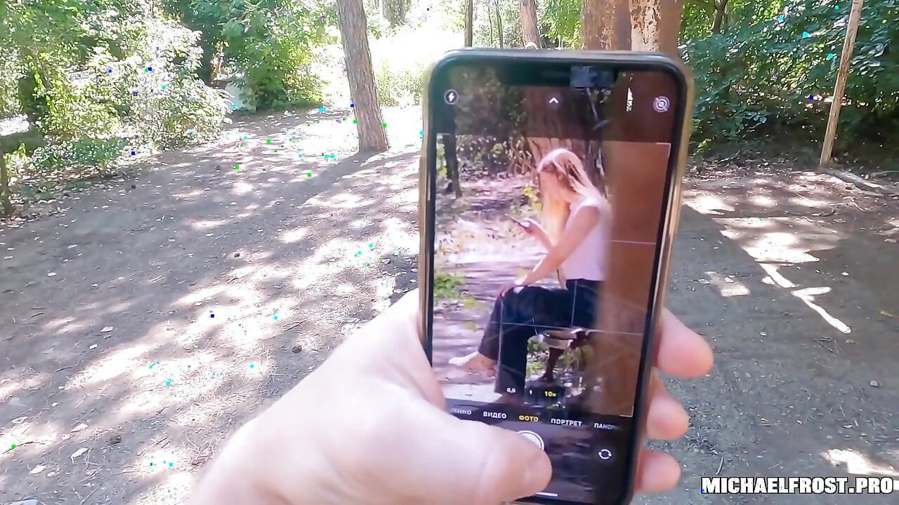 Mengapa memekku menjadi begitu panas ketika orang asing tidak sengaja menunjukkan kontolnya?