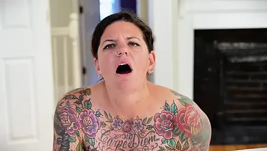 Carrie Capri Gets Fucked Doggie Style by Fucking Machine and Cums Hard!