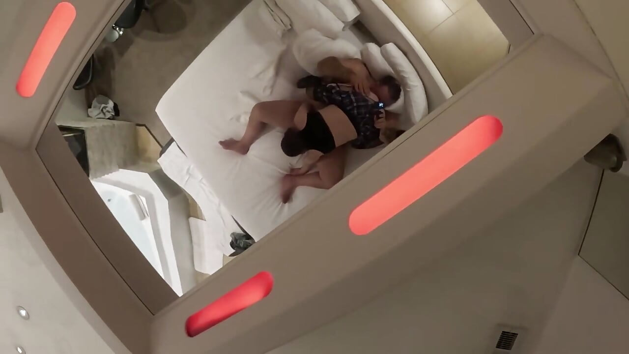 Vacation Turns Big Ass Stepmom Into Anal Whore