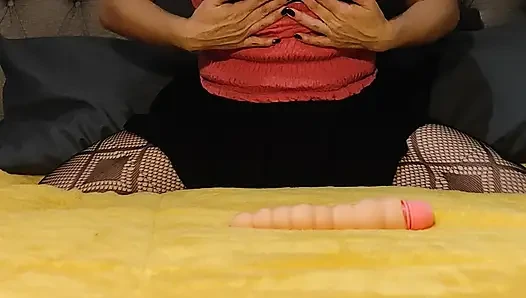 Small mature Latina masturbates for her boyfriend