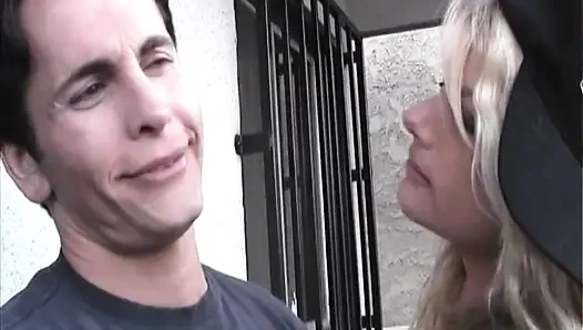 Cewek nympho Amerika dientot habis-habisan sama kontol besar - (bab #05)