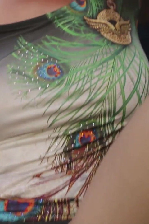 넌 내 화장실 노예야 그래서 나를 깨끗이 핥아!