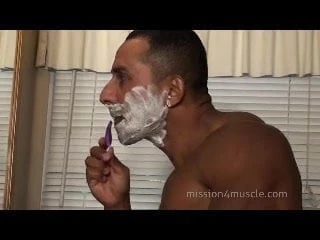 Ricky Luis shower flexing