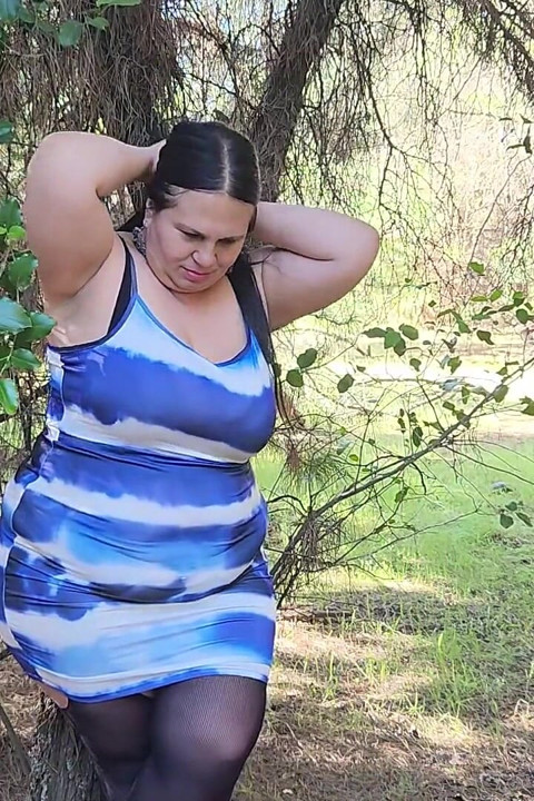 Rq dalam awek montel MILF hutan - video untuk peminat faphouse