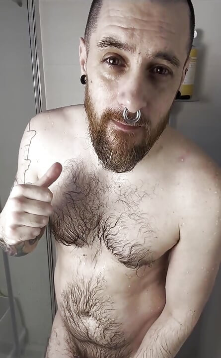 Chuveiro comigo depois da academia!