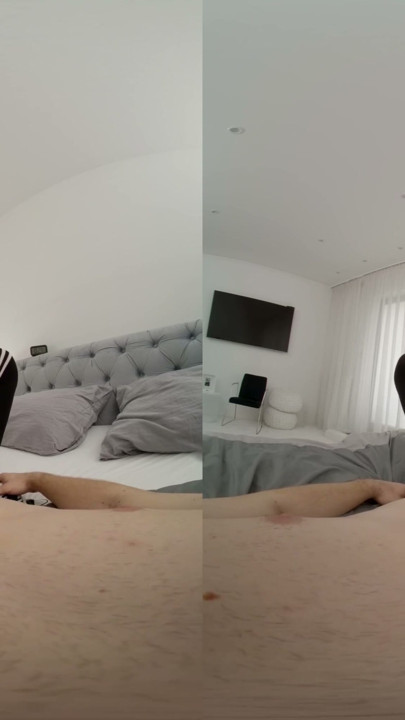 Sex Game with an Insatiable Girl - Virtual Real Porn | Clip 1