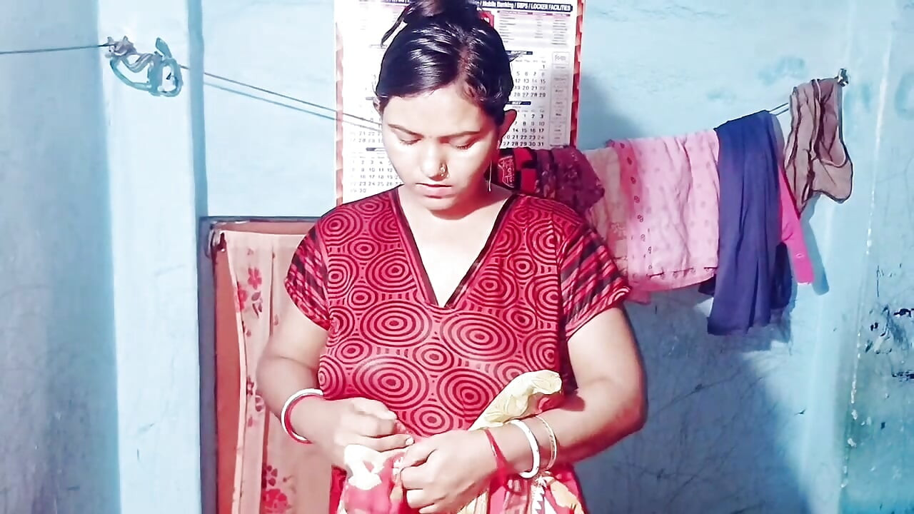 Une bhabhi desi se fait baiser brutalement par son amant (audio bangladais coquin)